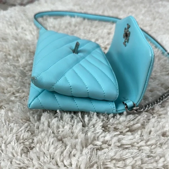 Tory Burch Blue Kira Chevron Shoulder Bag with Silver Clasp and detailing - Picture 6 of 6